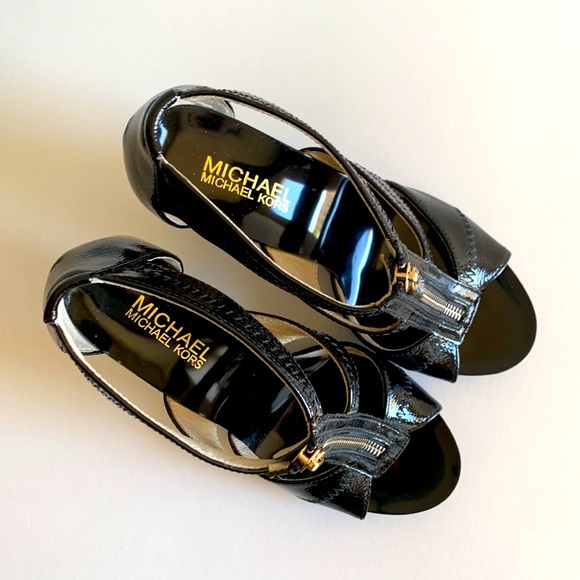 Michael Kors Patent Leather Heels - Picture 3 of 4